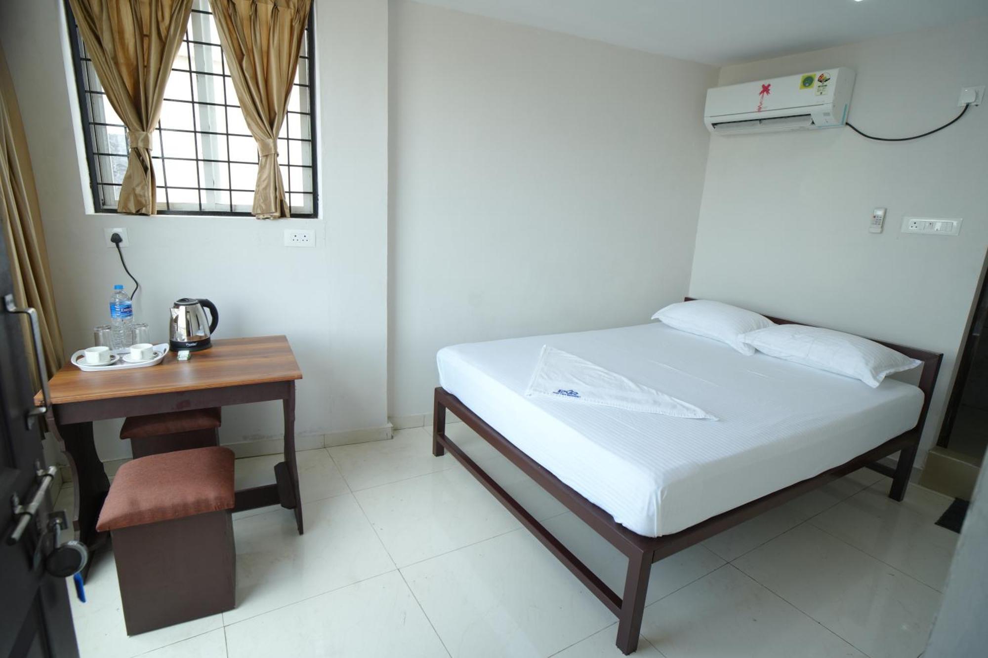 Port View Residency Pvr Hotell Nedumbassery Eksteriør bilde