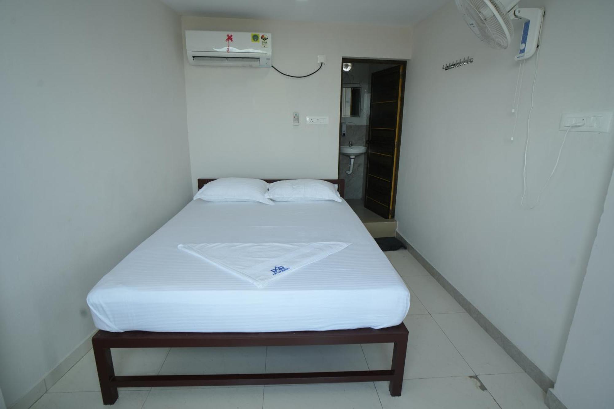 Port View Residency Pvr Hotell Nedumbassery Eksteriør bilde