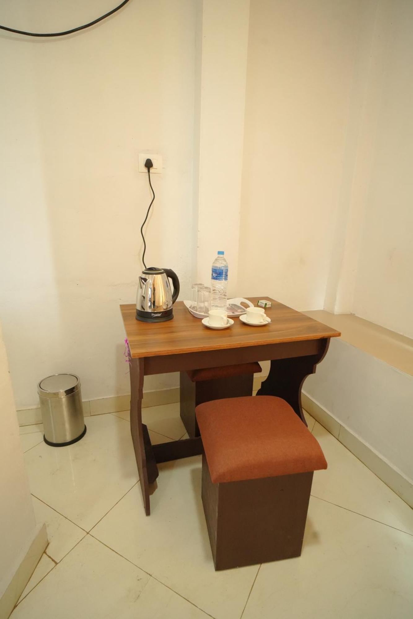 Port View Residency Pvr Hotell Nedumbassery Eksteriør bilde